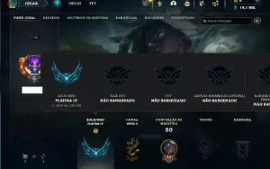 Platina 4 com 50 Champs e 18 Skins + 27 Espolios