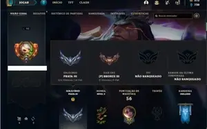 Conta prata 4 com 54 Champs e 28 Skins + 18 Espolios