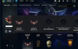 Conta bronze 1 com 70 Champs e 31 Skins