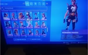 Conta S2 até s15, com 170 skins com salve o mundo 130.