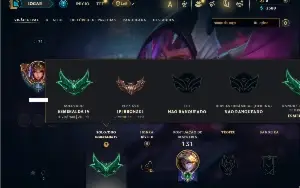 Esmeralda 4 com 45 Champs e 19 Skins