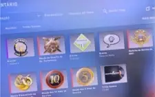 conta cs go + 17 anos steam + 5 medalhas