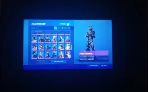 Conta Fortnite com Salve O Mundo  (somente pc )