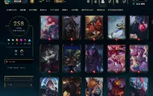 Platina 2 com TODOS os Champs e 258 Skins ( MONO ADC )