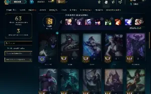 Platina 2 com 40 Champs e 9 Skins