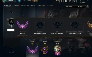 Mestre com 40 Champs e 5 Skins ( 87 PDL )