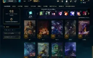 Unranked com 25 Champs e 4 Skins
