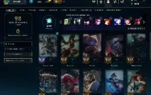 Unranked com 25 Champs e 4 Skins