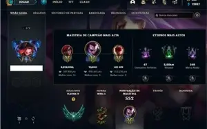 Conta platina 4 com TODOS os champs e 149 Skins