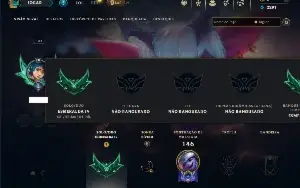 Esmeralda 4 com 50 Champs e 20 Skins