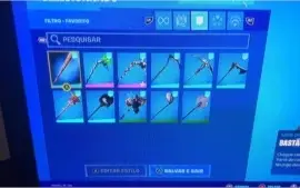 conta com mais de 100 skins