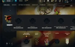 Unranked com 115 Champs e 61 Skins ( MAIN ADC )