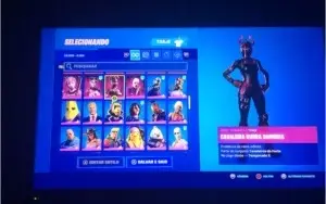Conta fortnite rara( wonder, éon e rogue spider) full acesso