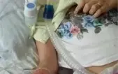 Porfavor ajudem, a filha do meu irmão esta muito doente
