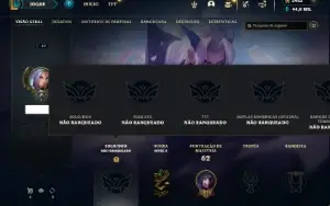 Unranked com 50 Champs e 33 Skins + 6k de RP + 90 Espolios