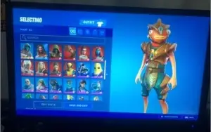 Conta fortnite com skins e itens raros