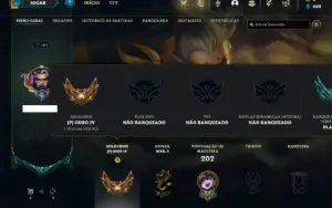 Conta ouro 4 com 65 Champs e 18 Skins + 4 Vitoriosas