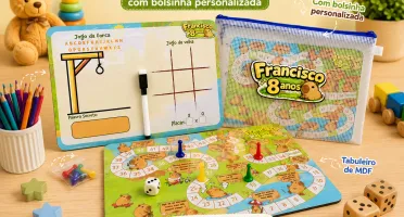 Tabuleiro e Lousa com Jogos em Bolsinha com Zíper