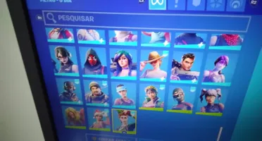 Conta Fortnite Ikonik, Galaxy, Glow, 145 skin SALVE O MUNDO
