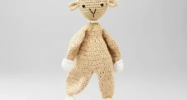 Naninha Ovelha Amigurumi Artesanal Bebê Objeto Apego Sono
