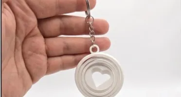 Chaveiro Coração Giratório em Impressão 3D