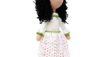 Boneca Prenda em amigurumi