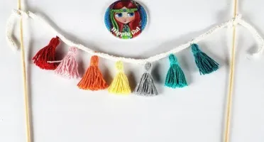 Topo de Bolo Mini Guirlanda de Tassels