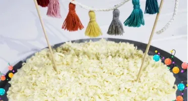Topo de Bolo Mini Guirlanda de Tassels