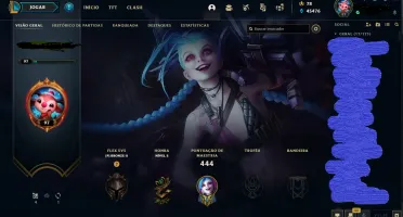 Vendo conta League of Legends com 99 skins