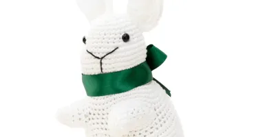 Coelho com Laço em Amigurumi