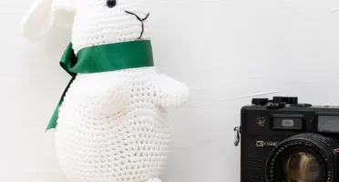 Coelho com Laço em Amigurumi