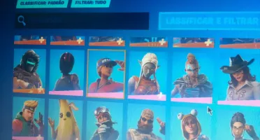 Fortinite (Conta Rara, Com Skins Do Passe 5,7 E 8