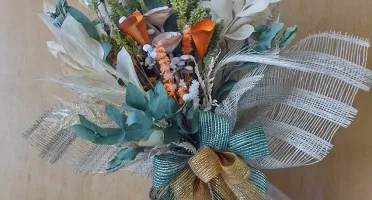 Buque com flores desidratadas - Laranja