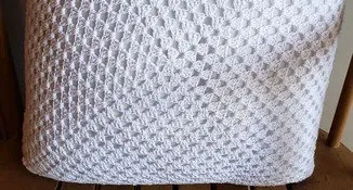 Capa de Almofada Dupla Face em Crochê Multicolorida