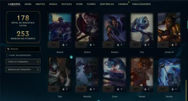 Ouro 4 com 45 Champs e 9 Skins