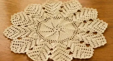 Kit toalhinha castanho em crochê