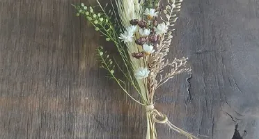 Mini Buquê com Sorgo, Trigo e Sempre-viva para Convites