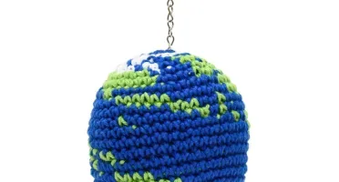 Chaveiro Planeta Terra em amigurumi