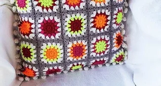 Capa de Almofada Dupla Face Deluxe em Crochê