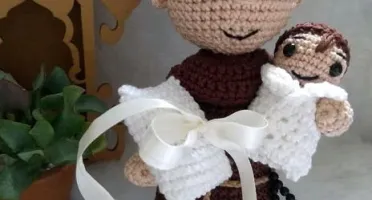 Santo Antônio Amigurumi