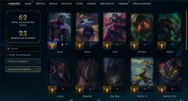 Unranked com 30 Champs e 10 Skins