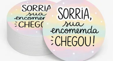 Tags Personalizadas de Papel com Furo 4 x 4 cm