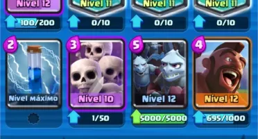 Vendo Conta de Clash Royale 5 anos com 5500 de troféus
