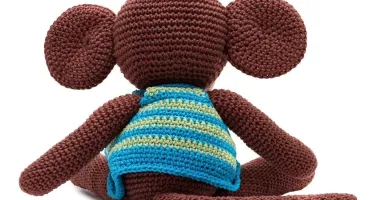 Macaco de Colete em Amigurumi