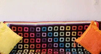 Manta Multicolorida em Crochê
