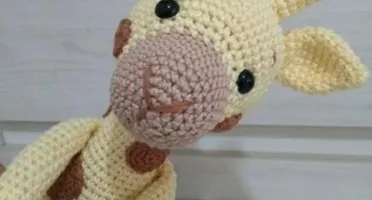 Amigurumi Girafa Dengosa