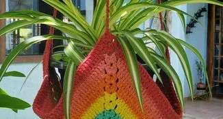 Cestinha / Suporte para Vaso em Crochê