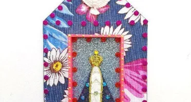 Capelinha de Madeira e Chita "N. S. Aparecida"