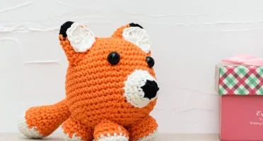 Raposa Bola Amigurumi Artesanal para Bebê