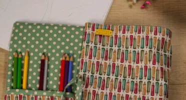 Estojo Rolinho Artesanal para 48 Lápis
